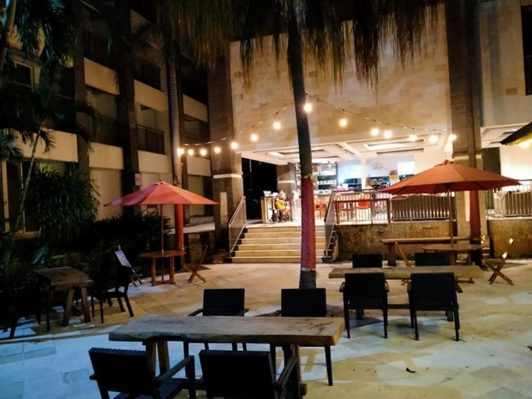 The Maja Kuta Hotell Kuta Lombok Exteriör bild